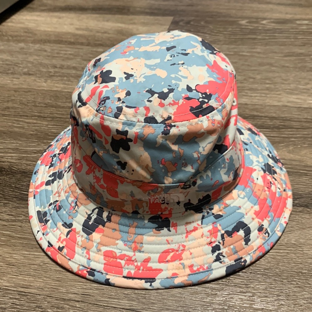 The North Face bucket hat